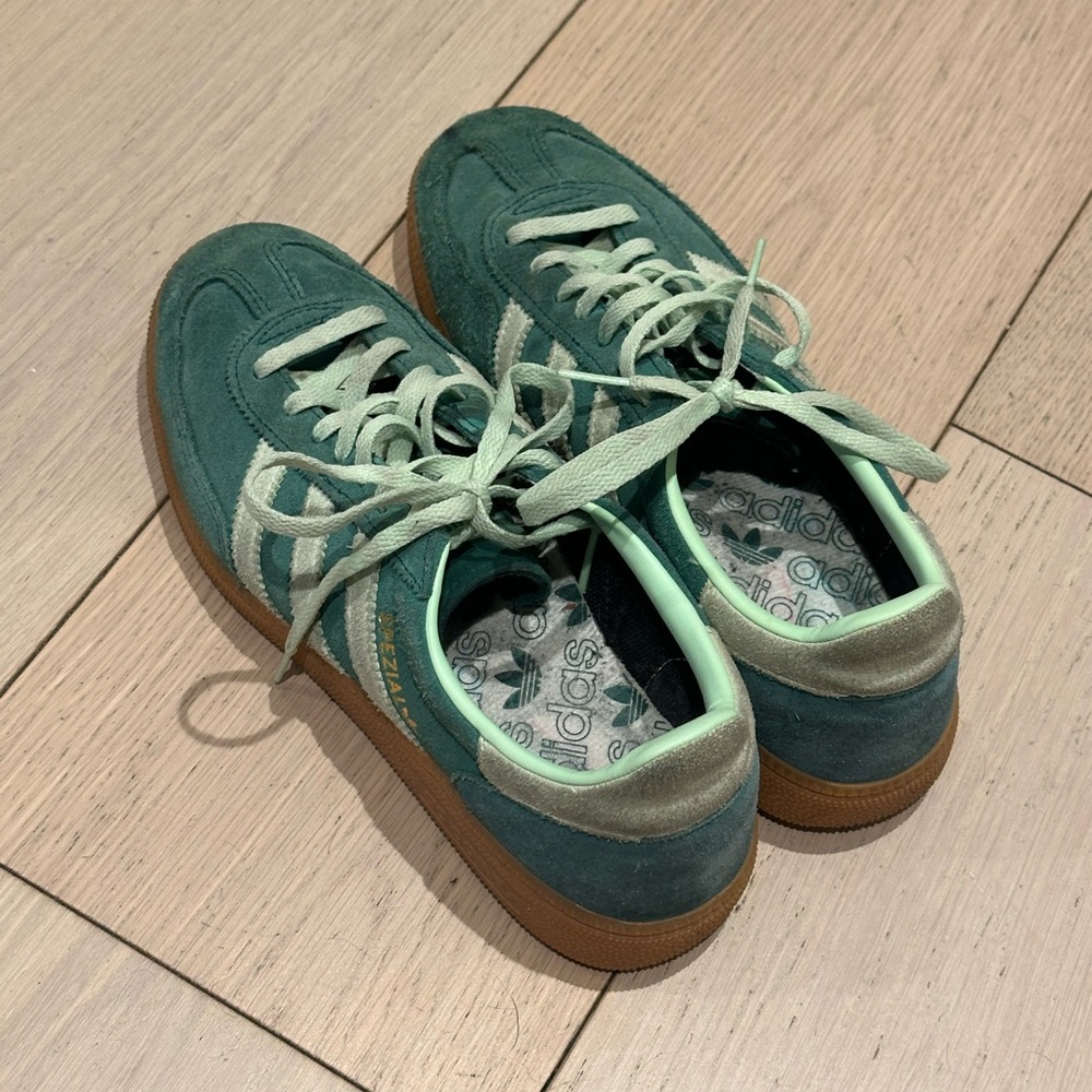 adidas Spezial - green